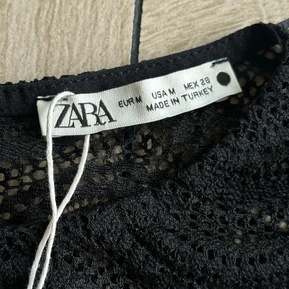 Zara Black Wave Pattern Lace Blouse